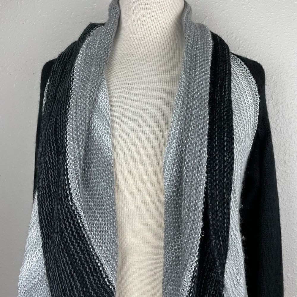 JW Style Cardigan  - Picture 2 of 5